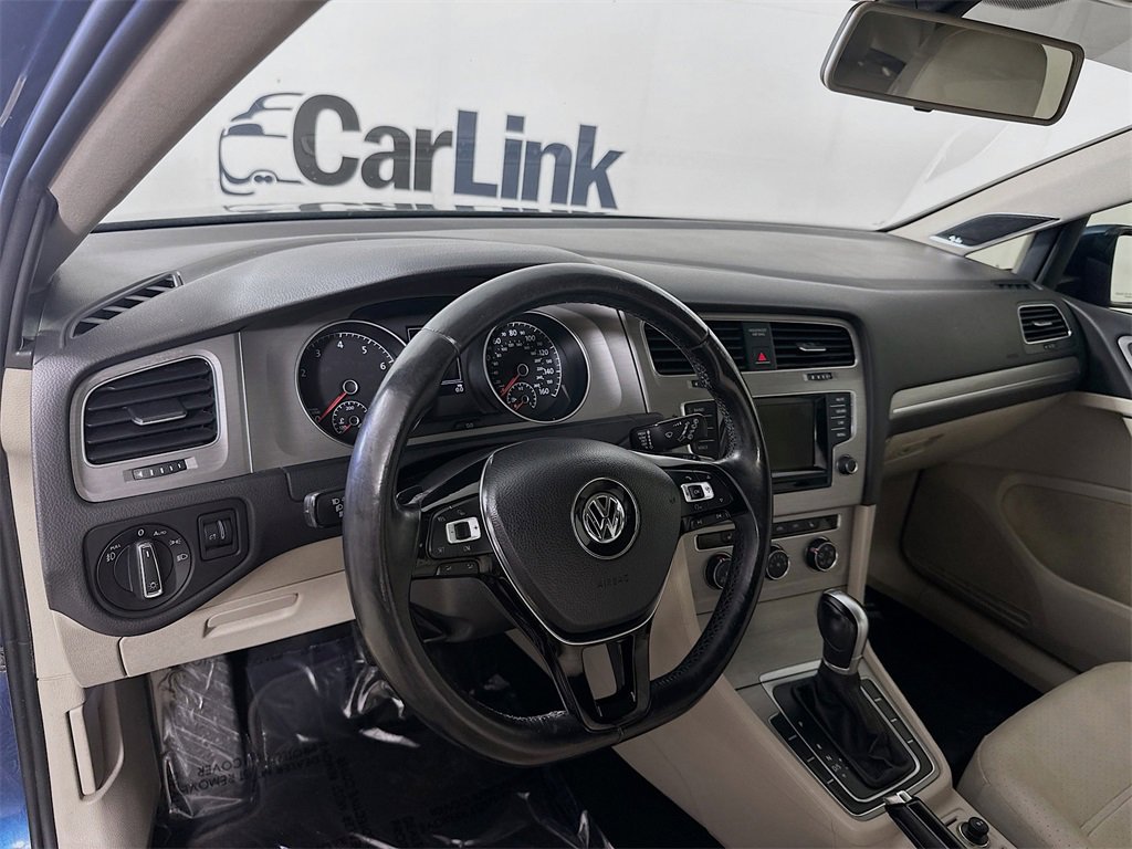Used 2015 Volkswagen Golf SE w/ Lighting Package image 10