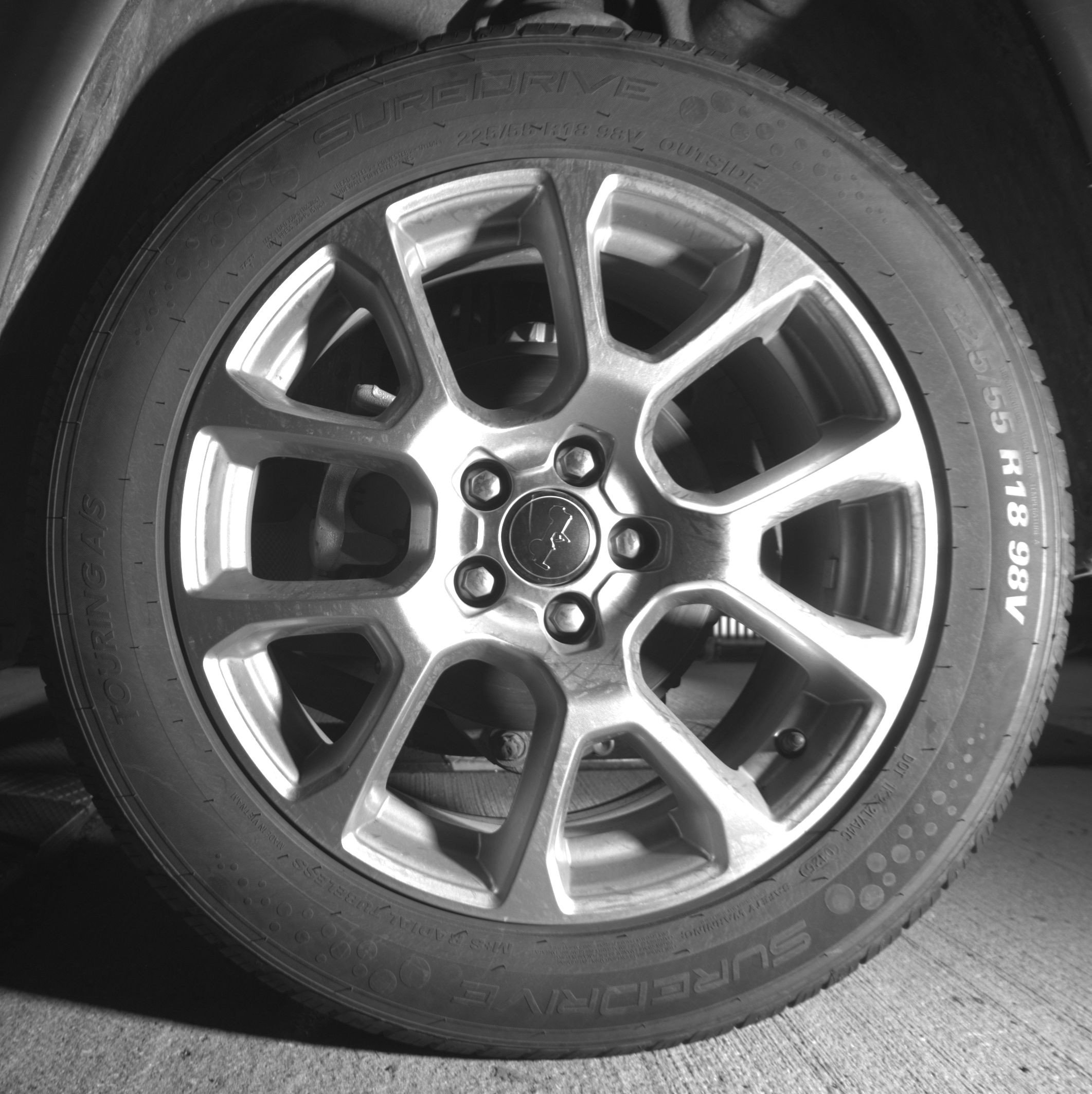 Used 2025 Jeep Compass Limited image 14