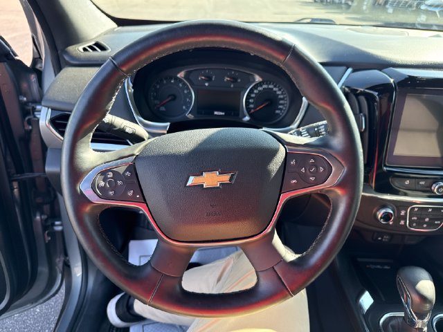 Used 2023 Chevrolet Traverse LT AWD/4WD image 18