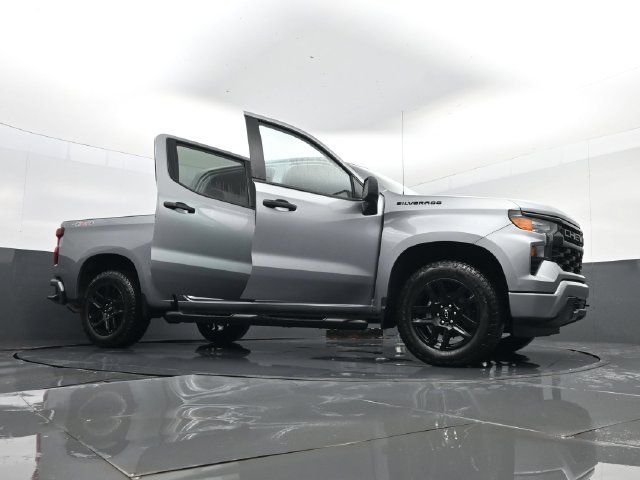 Used 2024 Chevrolet Silverado 1500 Custom w/ Turbomax Blackout Package AWD/4WD image 29