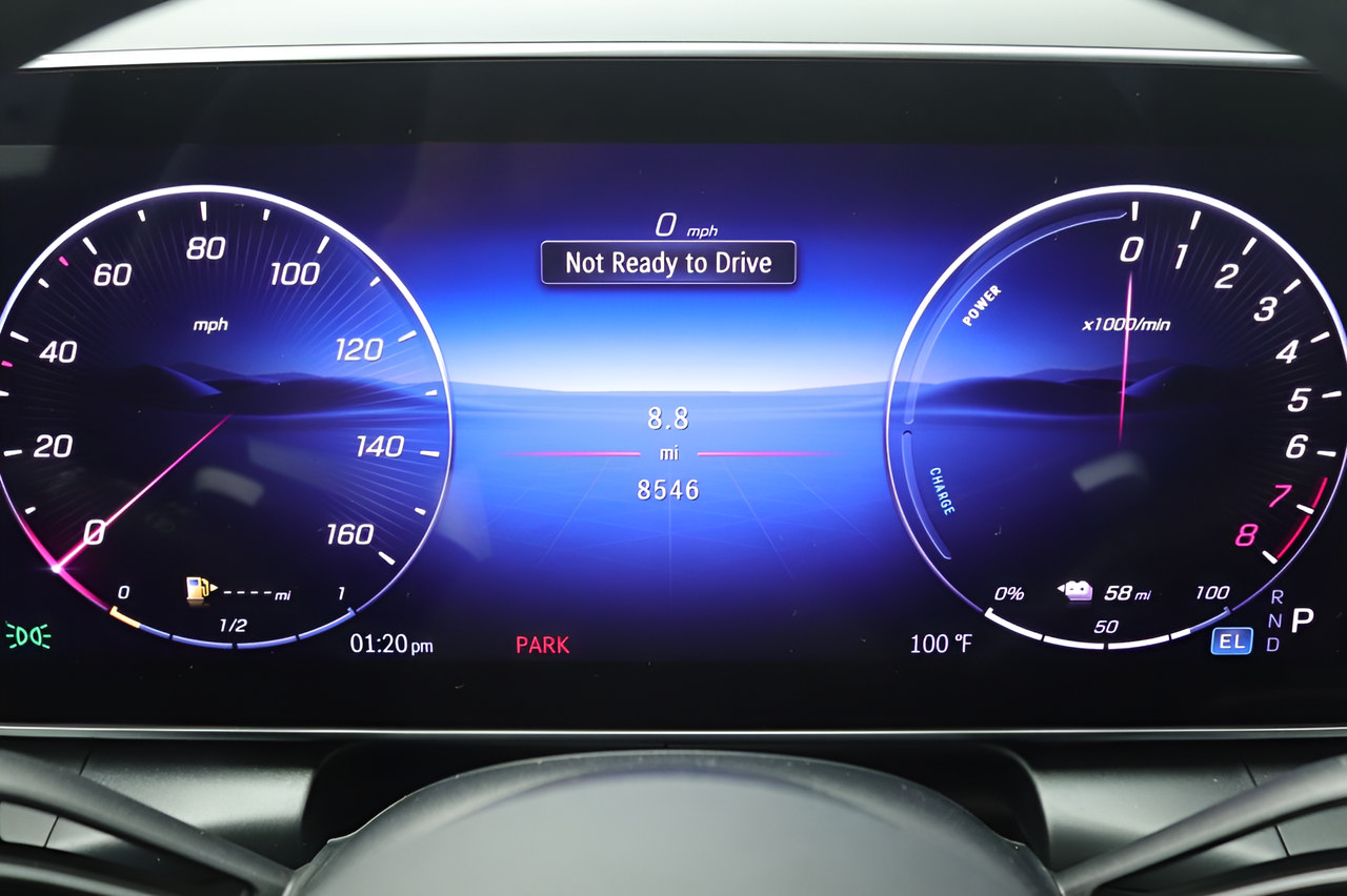 Certified 2025 Mercedes-Benz GLC 350e 4MATIC image 11