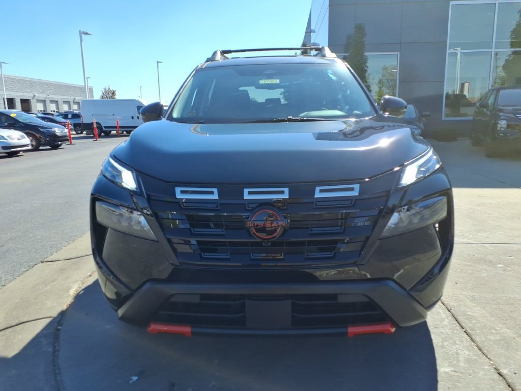 New 2027 Nissan Rogue SV w/ Rock Creek Premium Package AWD/4WD image 3