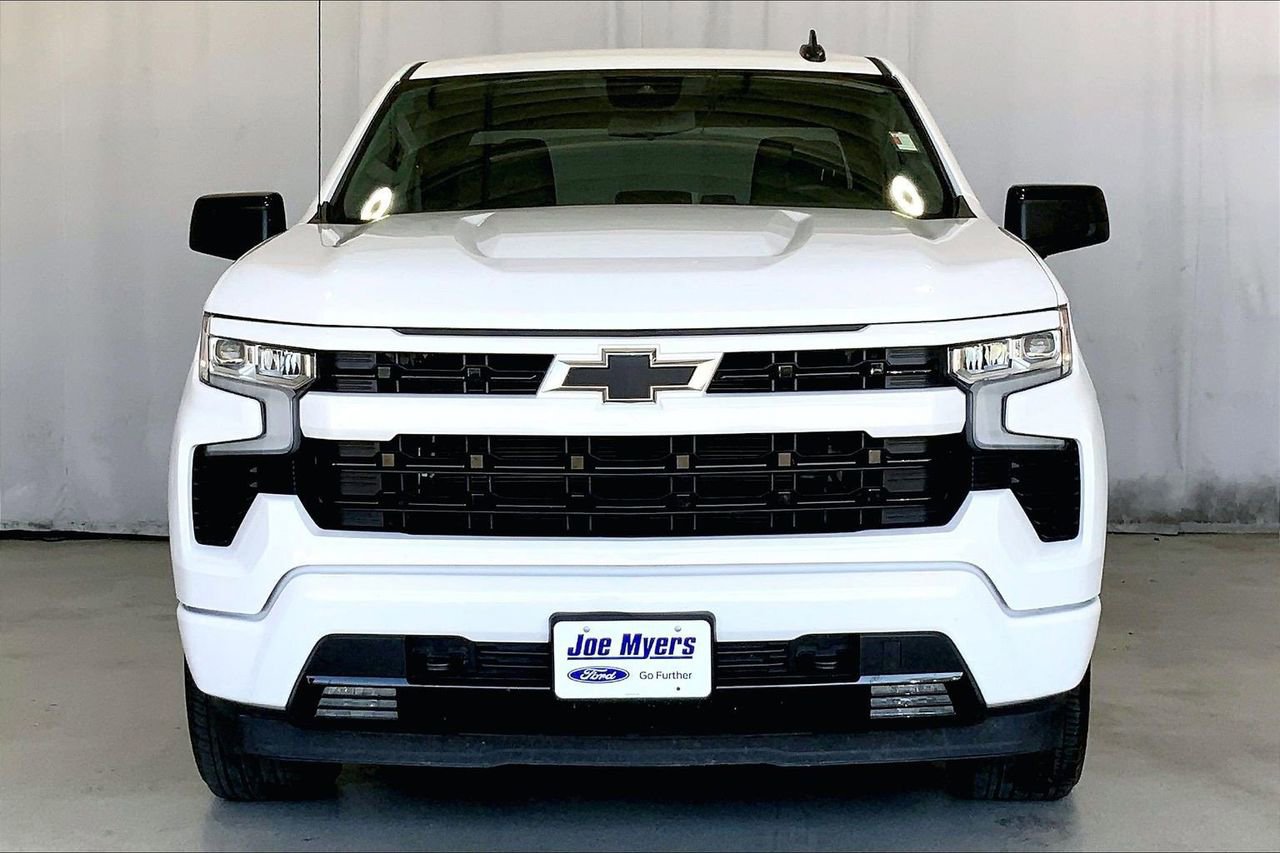 Used 2026 Chevrolet Silverado 1500 RST image 2