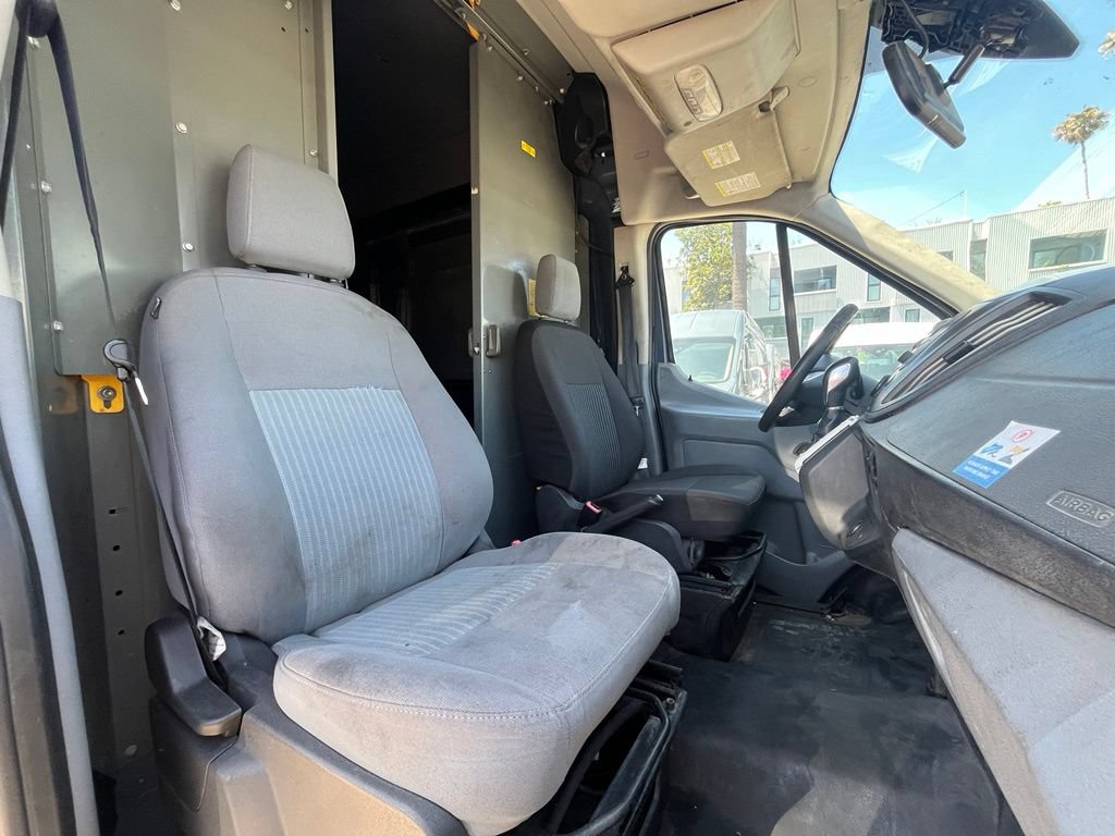 Used 2019 Ford Transit 250 148 High Roof Extended RWD image 16