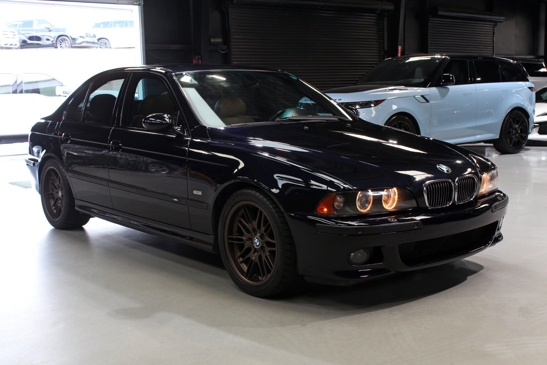 Used 2002 BMW M5 RWD image 10