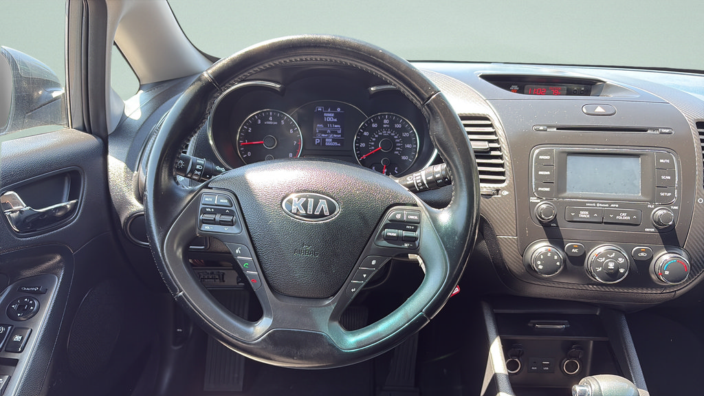 Used 2016 Kia Forte EX FWD image 12