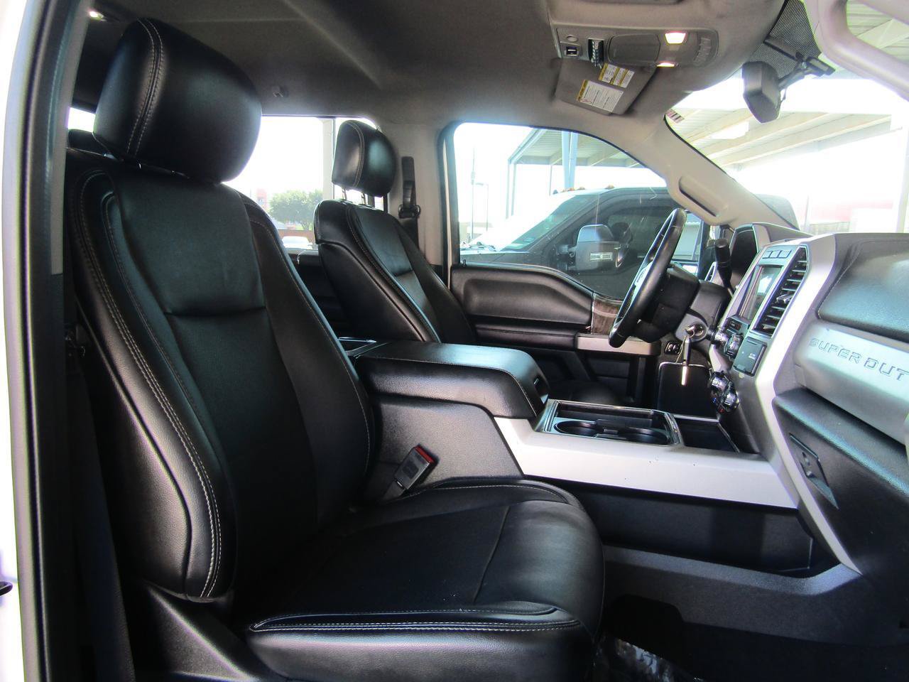 Used 2019 Ford F250 Lariat w/ Chrome Package AWD/4WD image 11