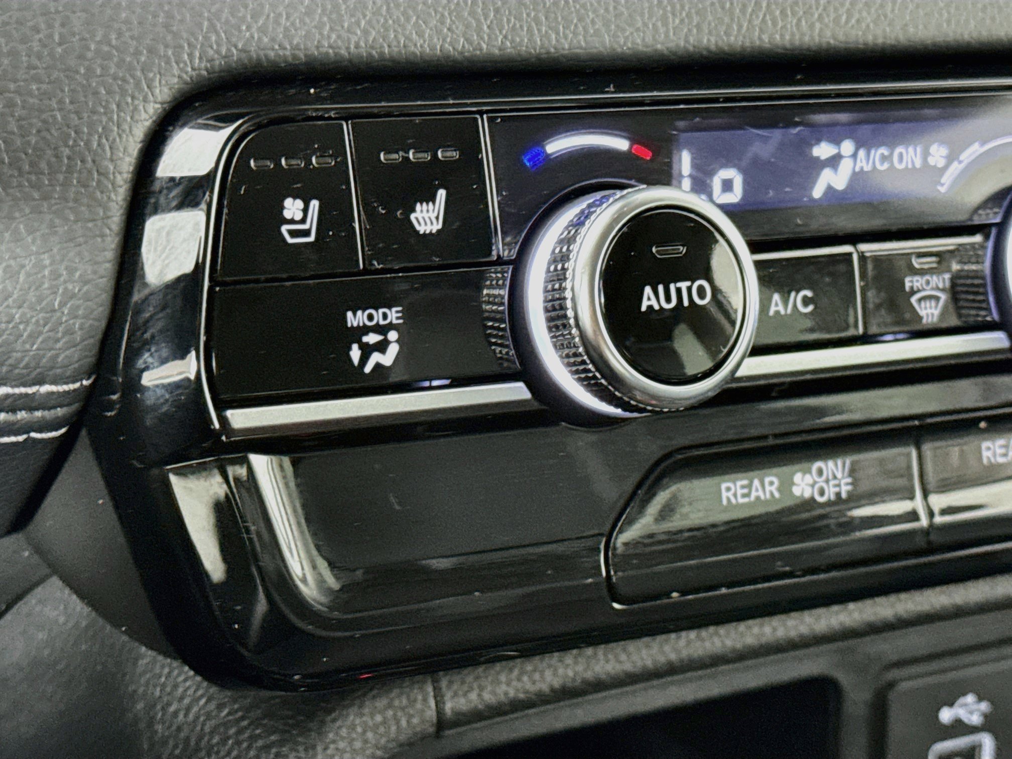 Certified 2023 Honda Pilot Elite image 21