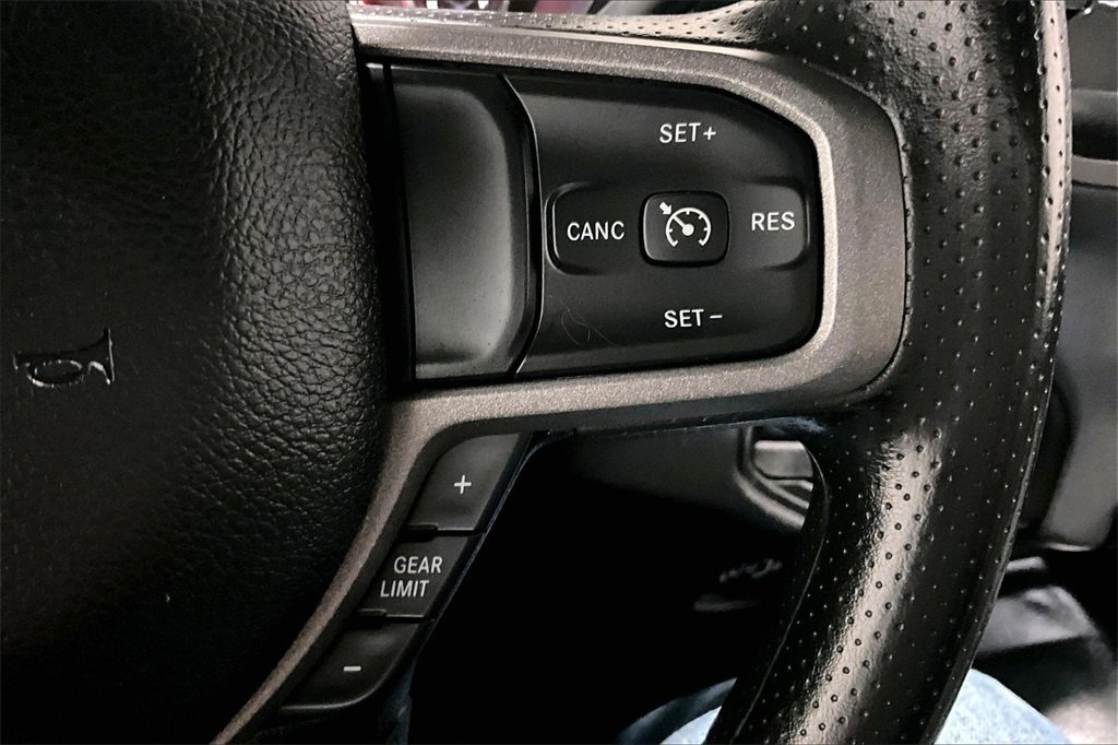 Used 2024 RAM 3500 Tradesman w/ Chrome Appearance Group image 14