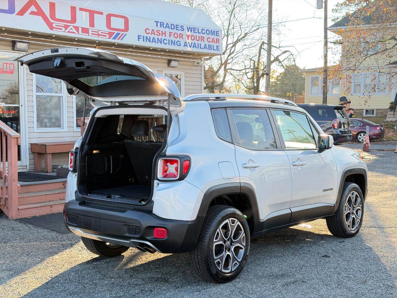 Used 2015 Jeep Renegade Limited AWD/4WD image 31