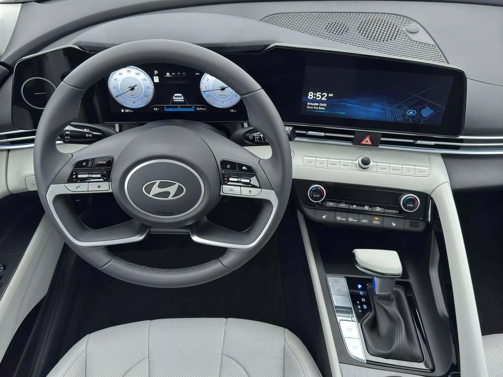 New 2026 Hyundai Elantra Limited FWD image 19