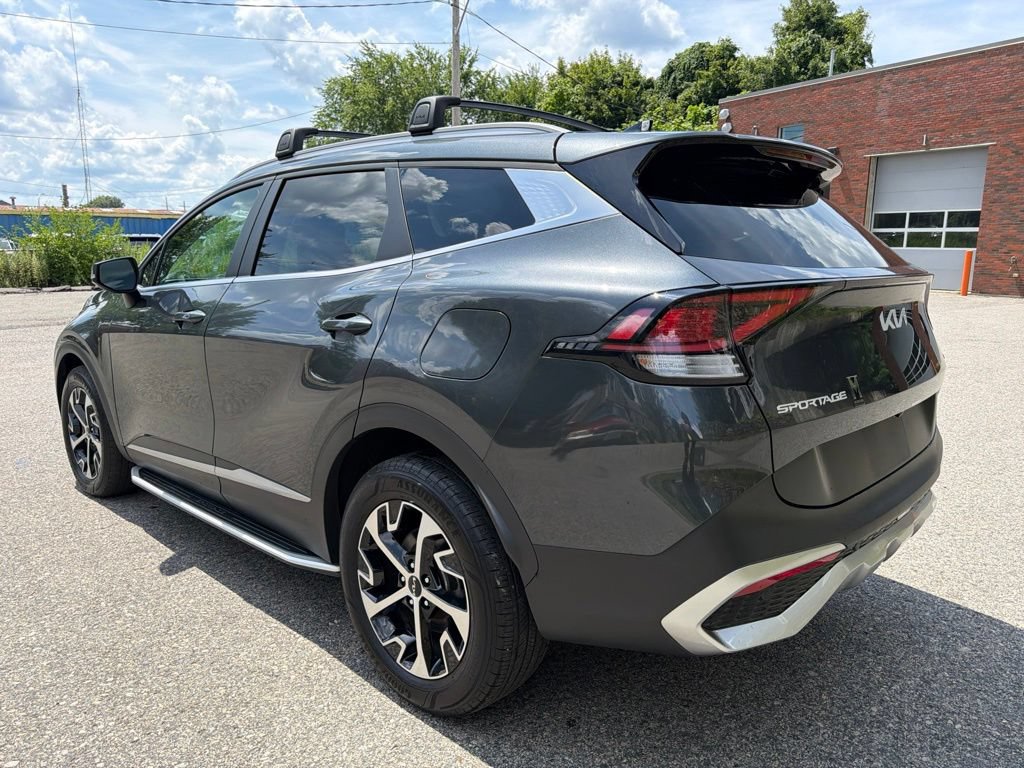 Certified 2023 Kia Sportage EX AWD/4WD image 4