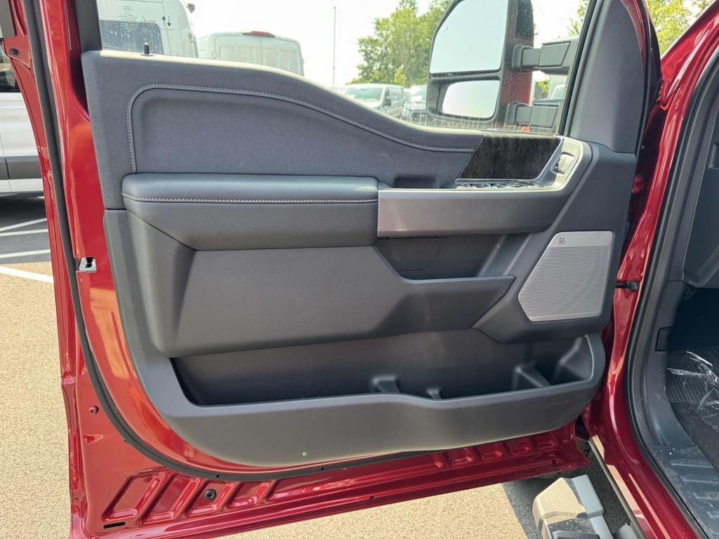 New 2025 Ford F350 Lariat w/ Lariat Ultimate Package AWD/4WD image 9