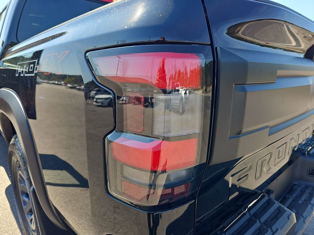 Used 2025 Nissan Frontier PRO-4X w/ Pro Premium Package image 37
