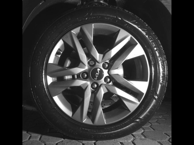 Used 2023 Kia Seltos S FWD image 30