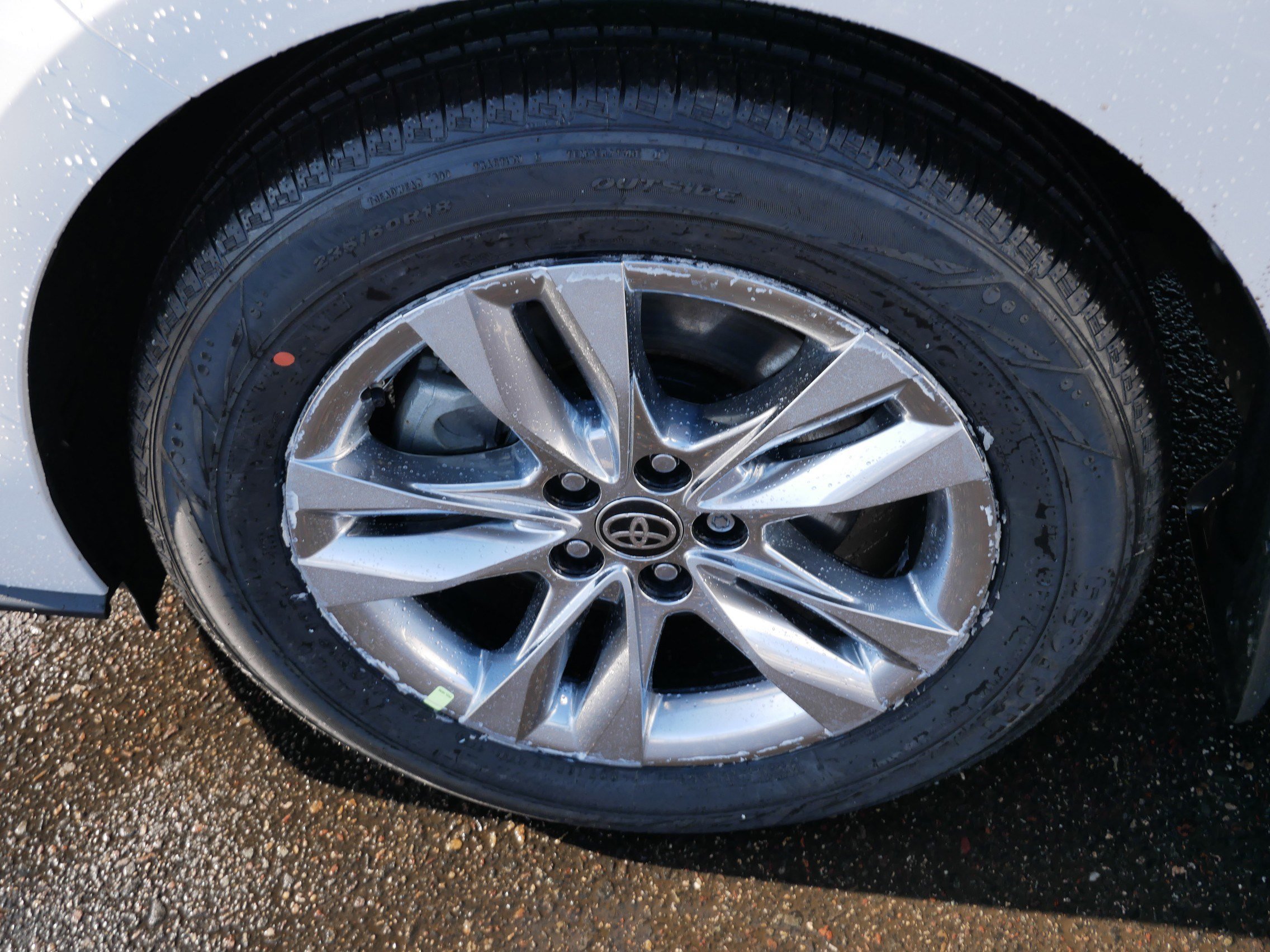 Certified 2024 Toyota Sienna Limited FWD image 15