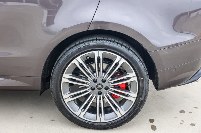 New 2025 Land Rover Range Rover Sport Dynamic SE image 9