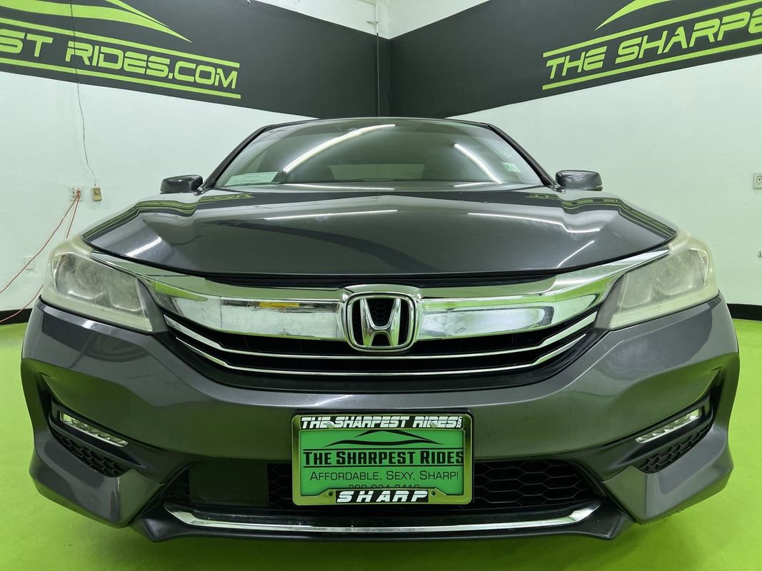 Used 2017 Honda Accord EX image 3