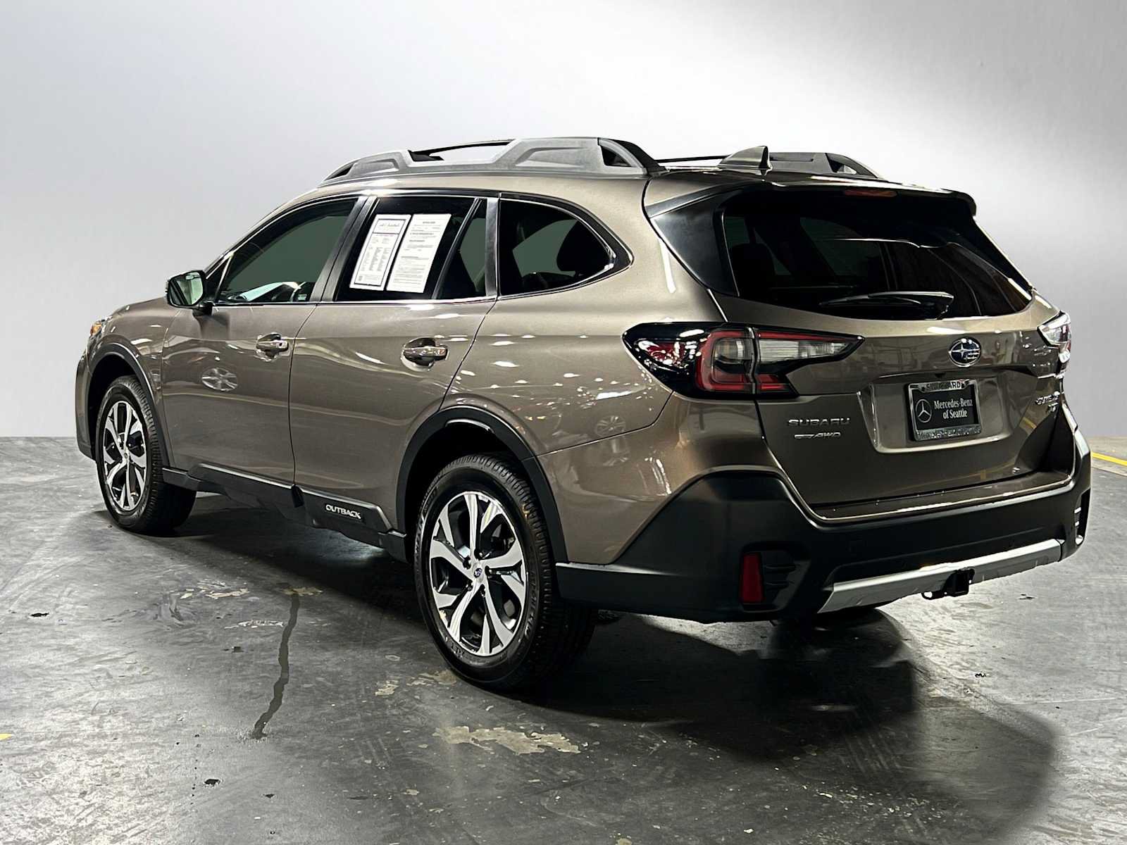 Used 2022 Subaru Outback Limited XT AWD/4WD image 5