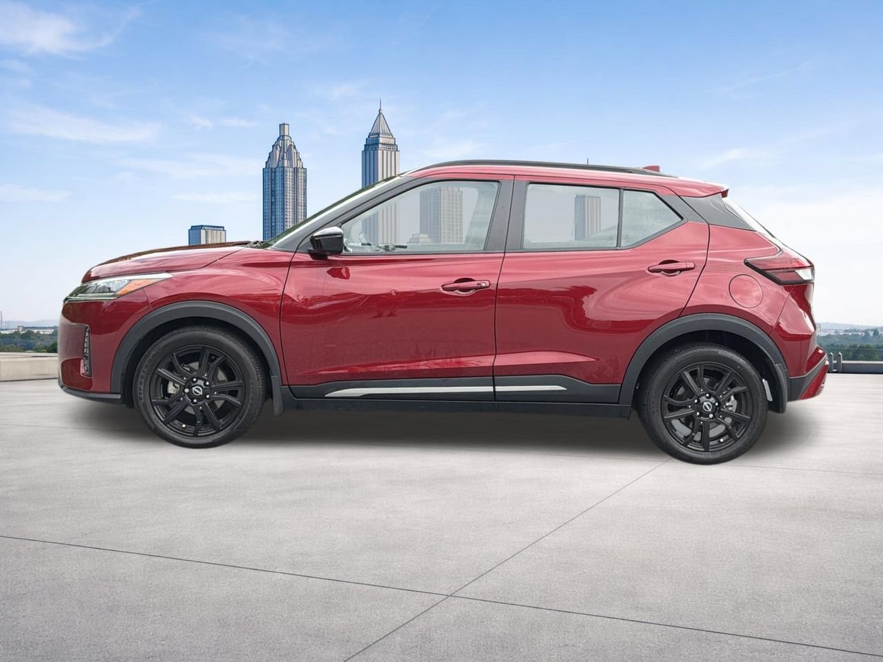 Used 2024 Nissan Kicks SR FWD image 19
