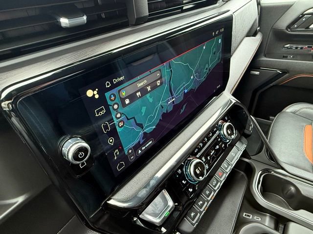 Used 2024 GMC Sierra 1500 AT4 w/ Technology Package image 30