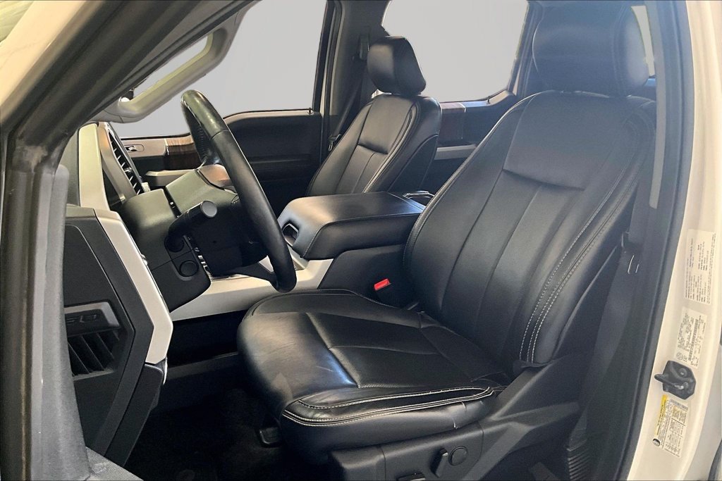 Used 2019 Ford F150 Lariat w/ Equipment Group 502A Luxury AWD/4WD image 20