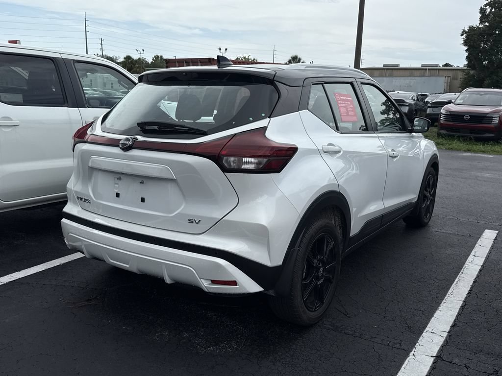 Certified 2024 Nissan Kicks SV FWD image 6
