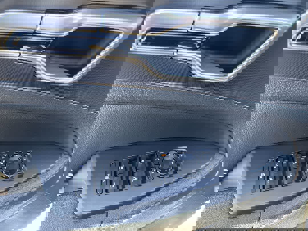 New 2026 Kia Sportage EX image 13