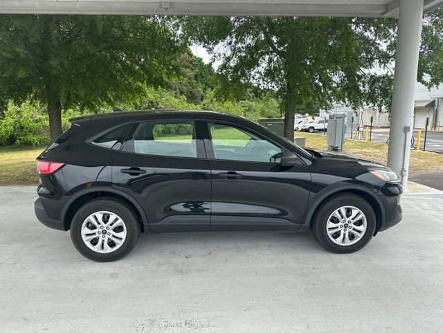 Used 2022 Ford Escape S AWD/4WD image 2