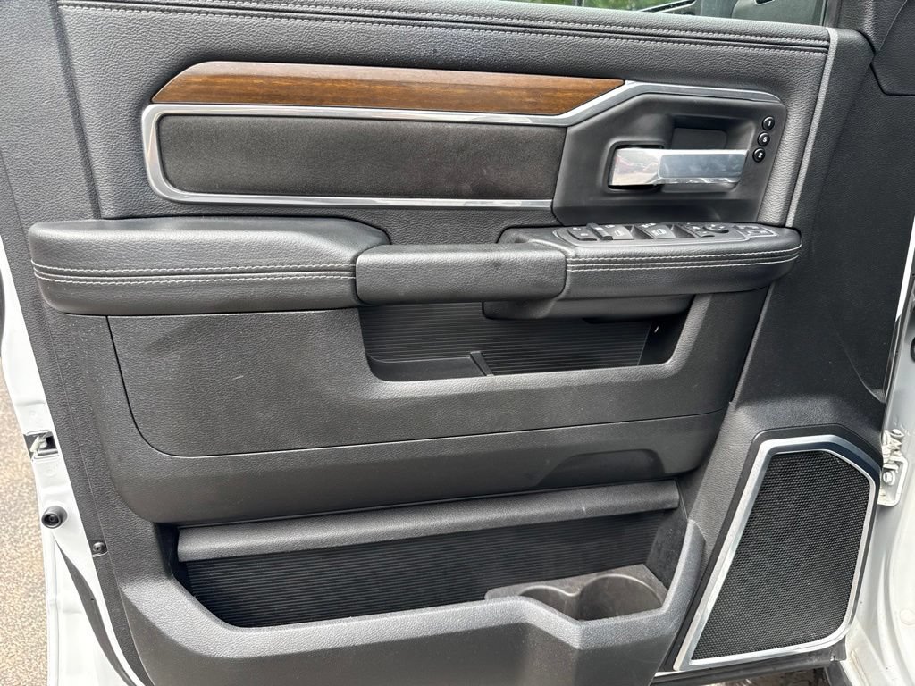Used 2024 RAM 2500 Laramie AWD/4WD image 21