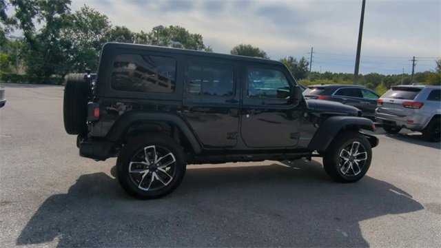 Used 2025 Jeep Wrangler Sport S w/ Convenience Group image 29