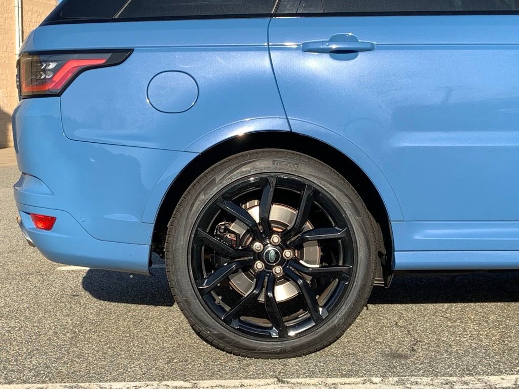 Certified 2022 Land Rover Range Rover Sport SVR AWD/4WD image 10