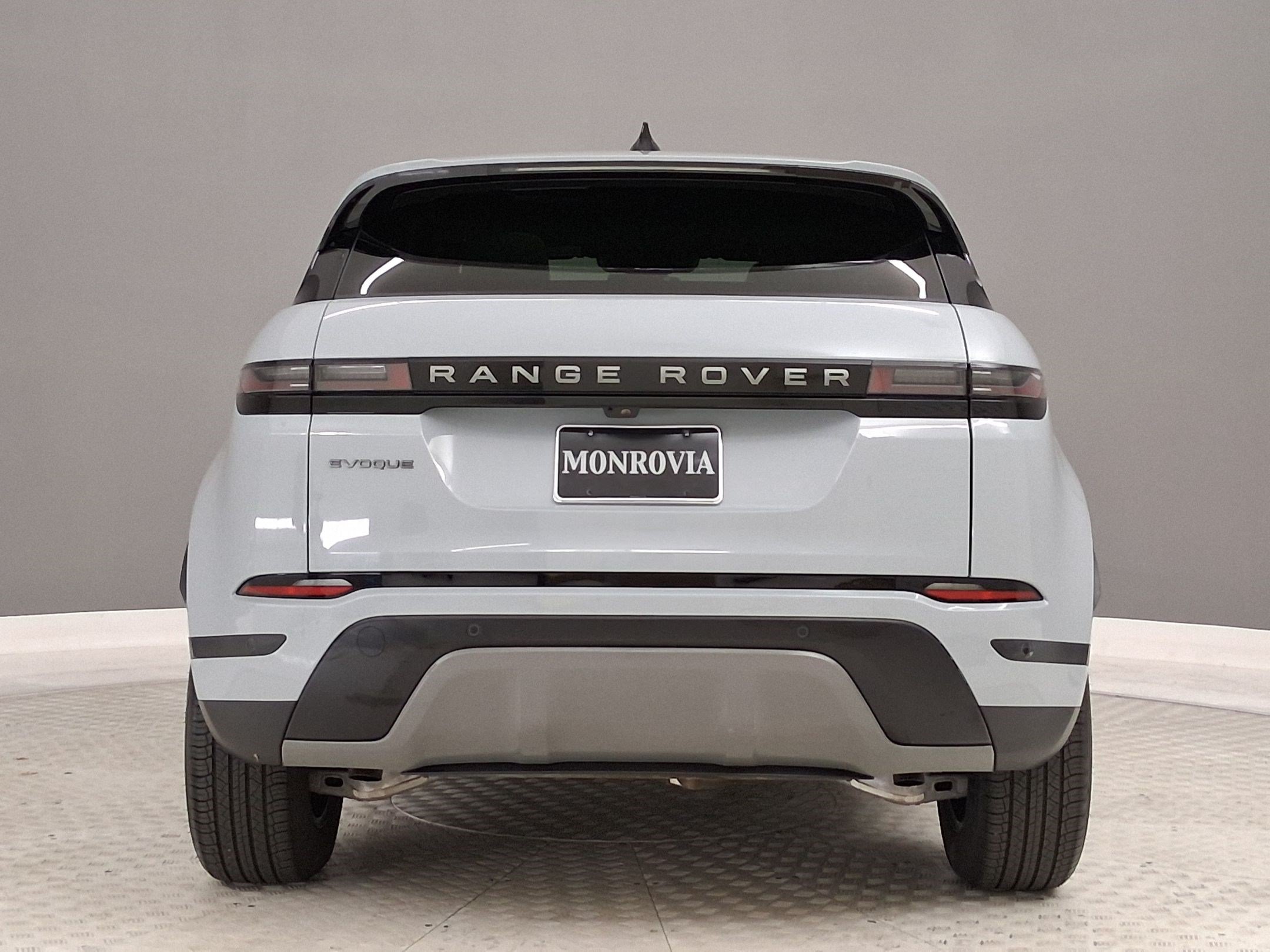 Used 2026 Land Rover Range Rover Evoque S AWD/4WD image 10
