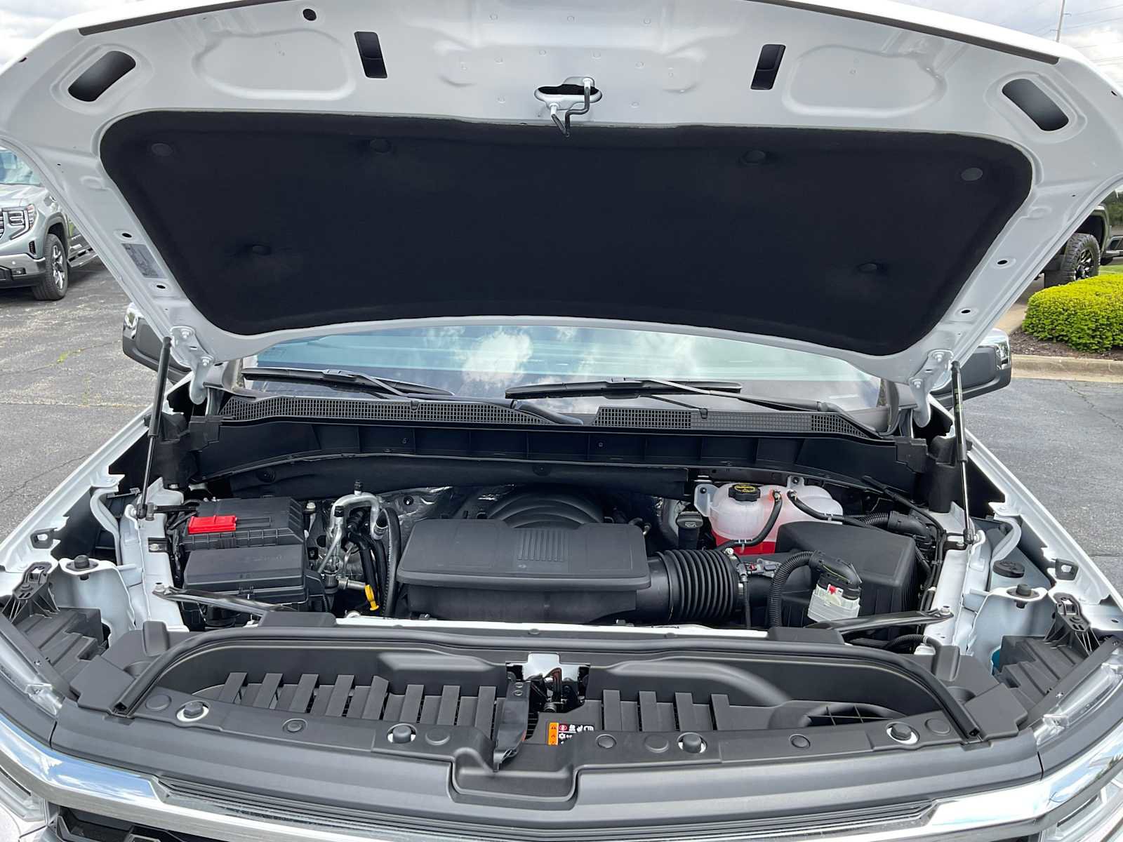 New 2025 Chevrolet Silverado 1500 LT AWD/4WD image 29