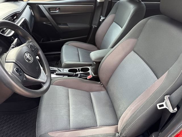 Used 2019 Toyota Corolla LE image 18