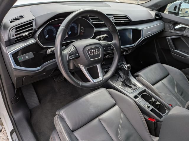 Used 2021 Audi Q3 2.0T Premium Plus w/ Premium Plus Package image 12