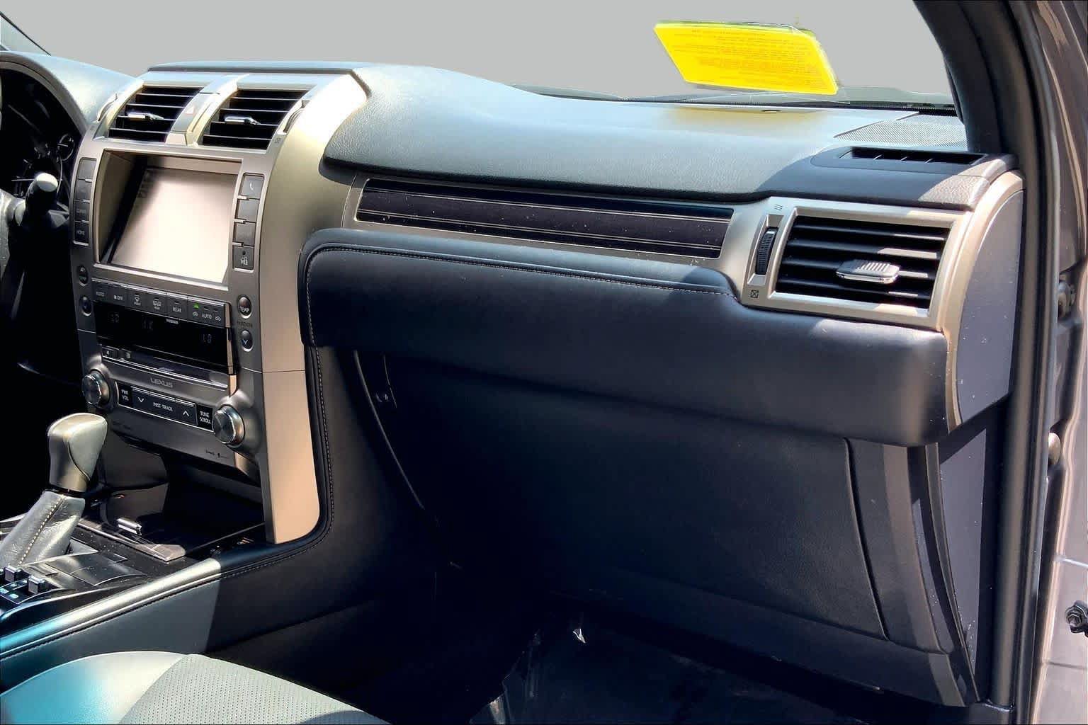 Used 2021 Lexus GX 460 Premium w/ Premium Package AWD/4WD image 18