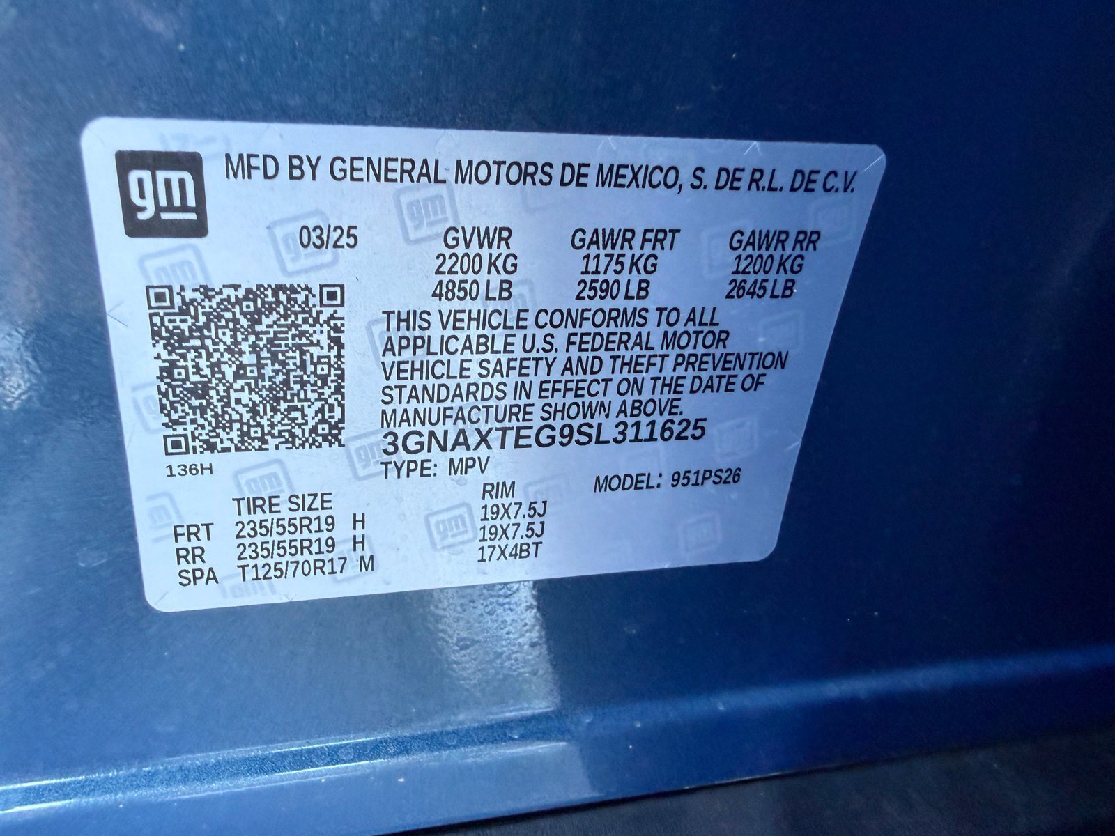 Certified 2025 Chevrolet Equinox RS AWD/4WD image 44