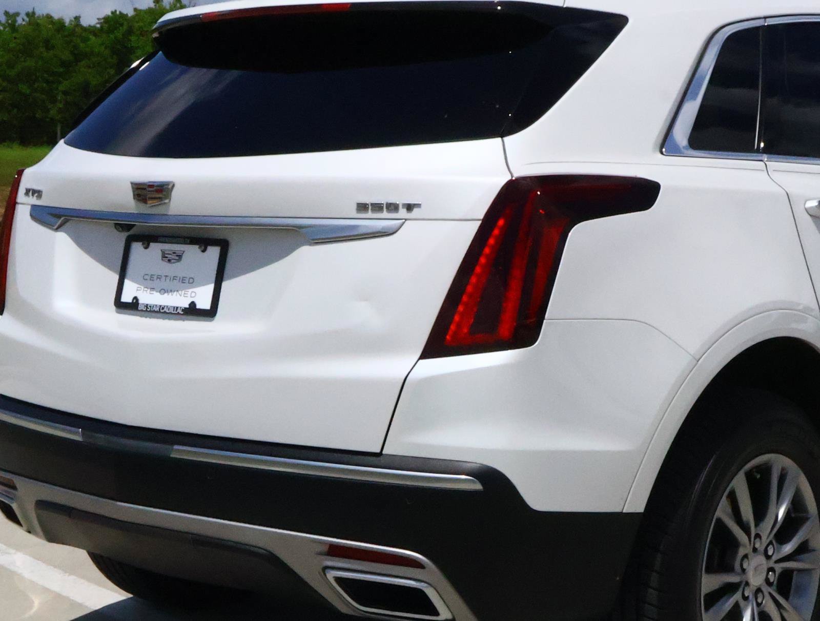 Used 2022 Cadillac XT5 Premium Luxury FWD image 11