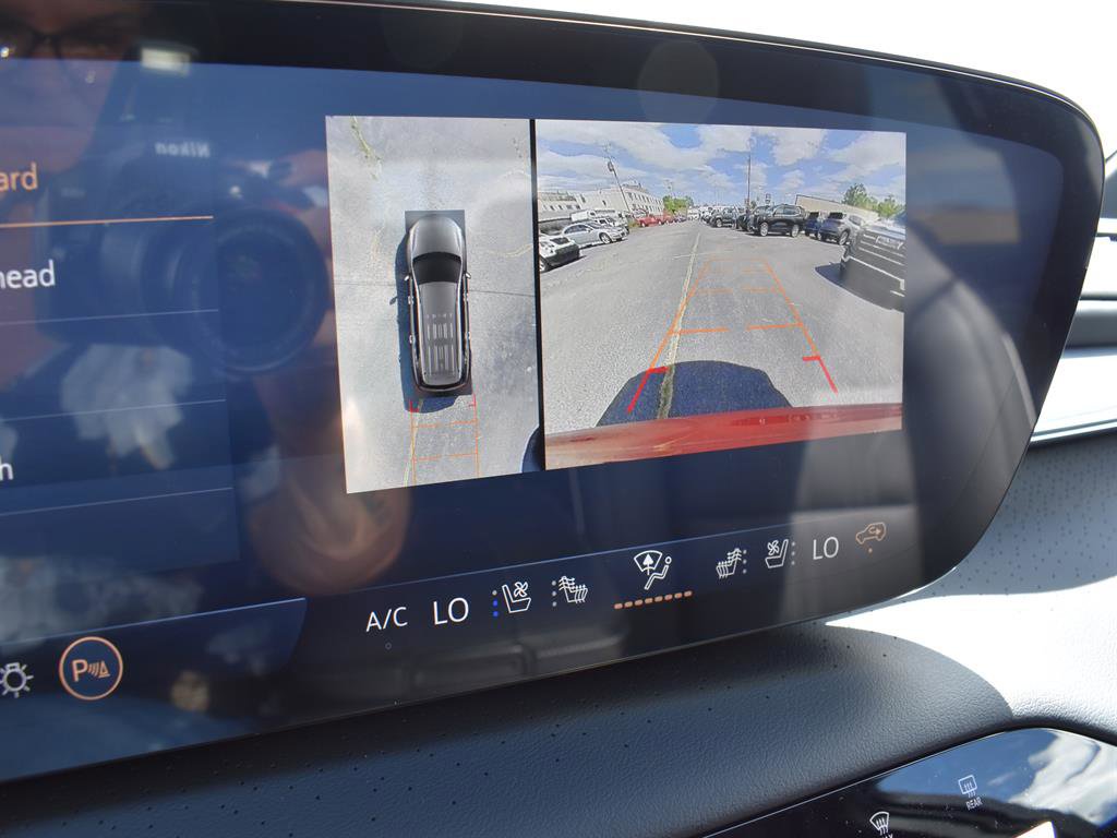 New 2026 Buick Enclave Avenir w/ Super Cruise Package image 23