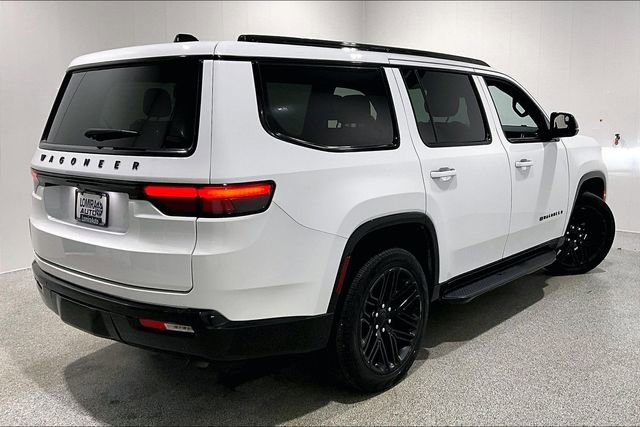 Used 2024 Jeep Wagoneer Series II AWD/4WD image 5