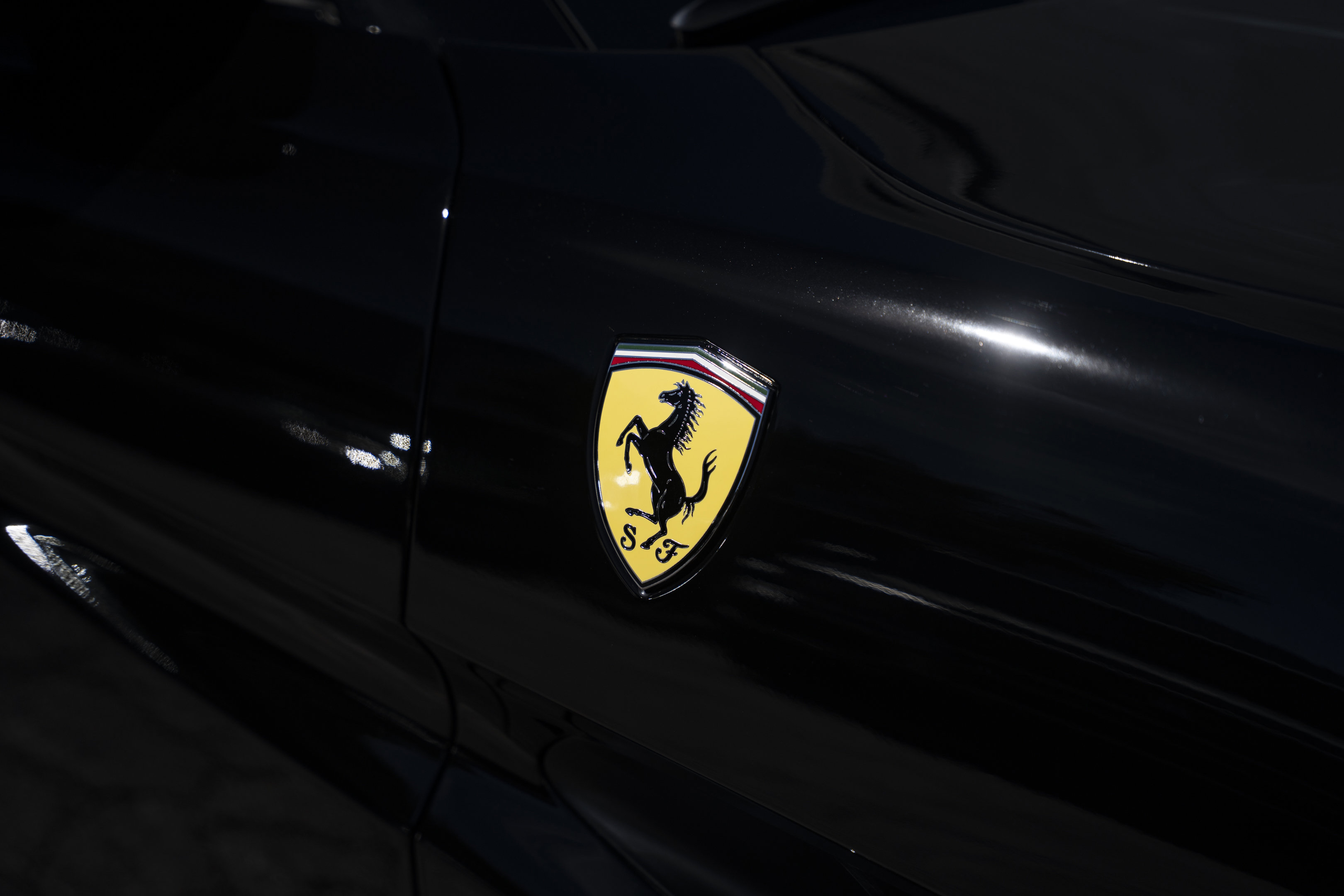 Certified 2019 Ferrari Portofino image 21