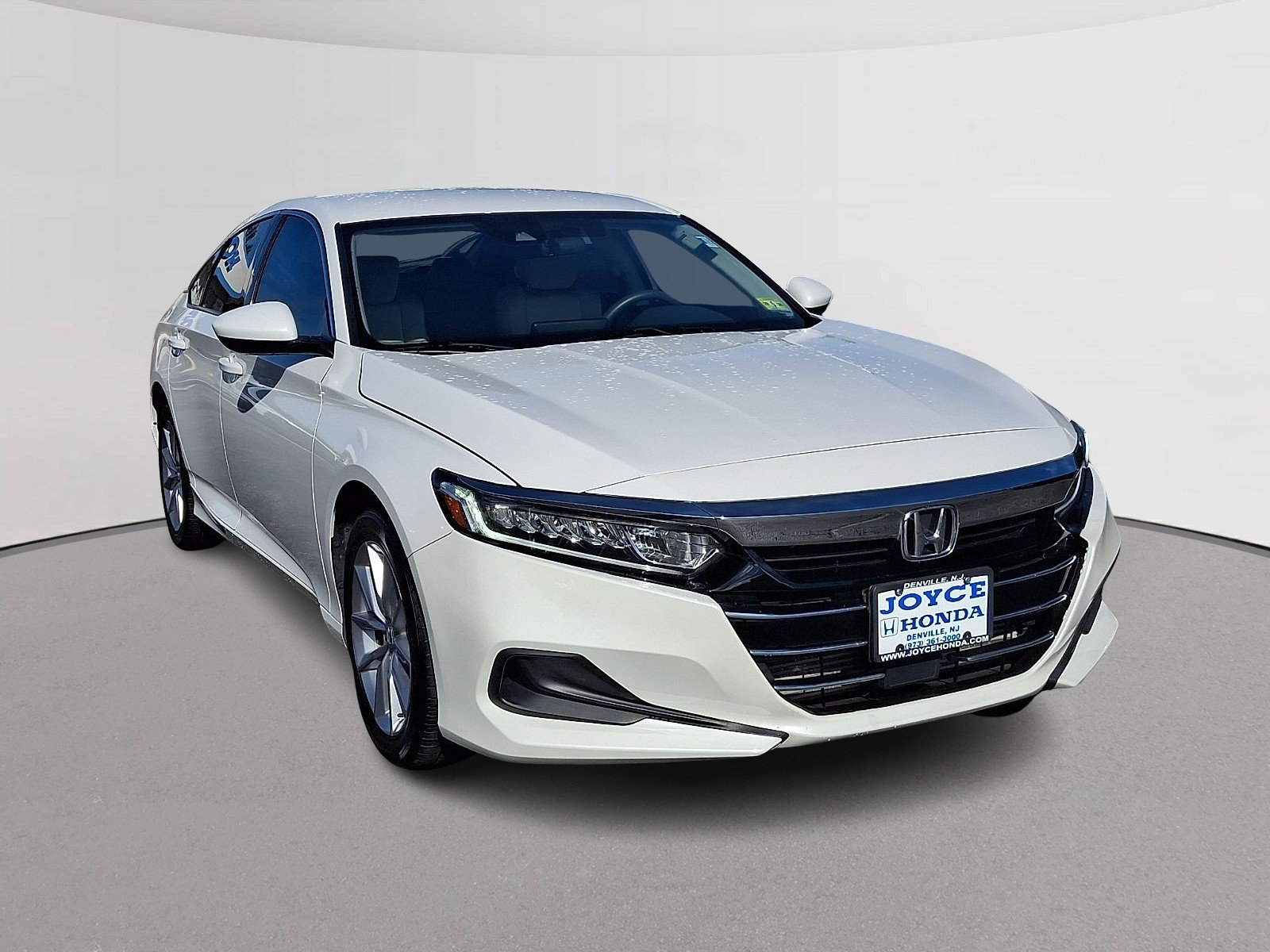Used 2021 Honda Accord LX image 2