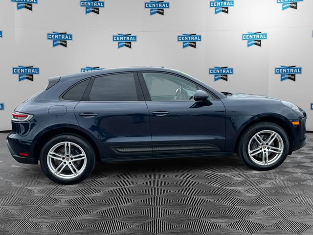 Used 2022 Porsche Macan image 6