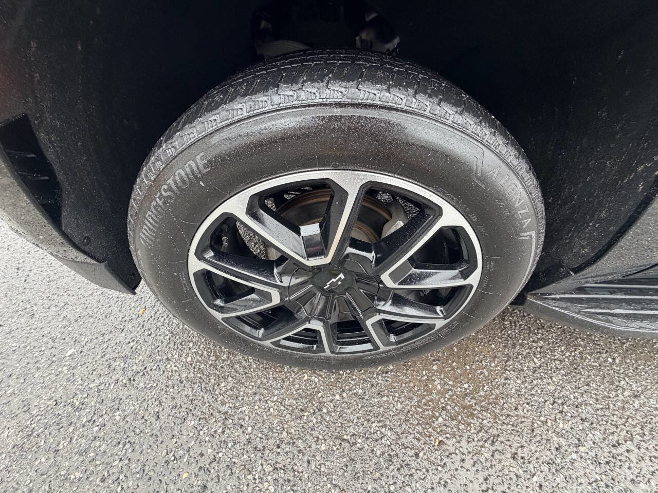 Used 2021 Chevrolet Suburban RST image 35