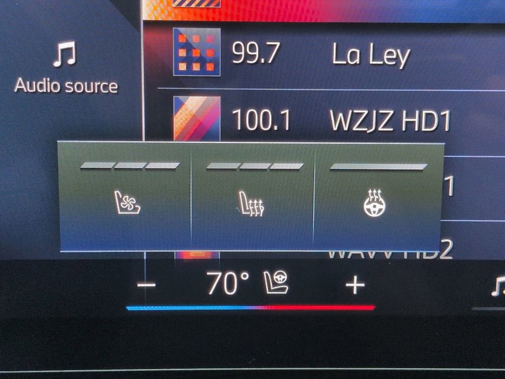 New 2026 BMW X5 xDrive50e w/ Executive Package image 24