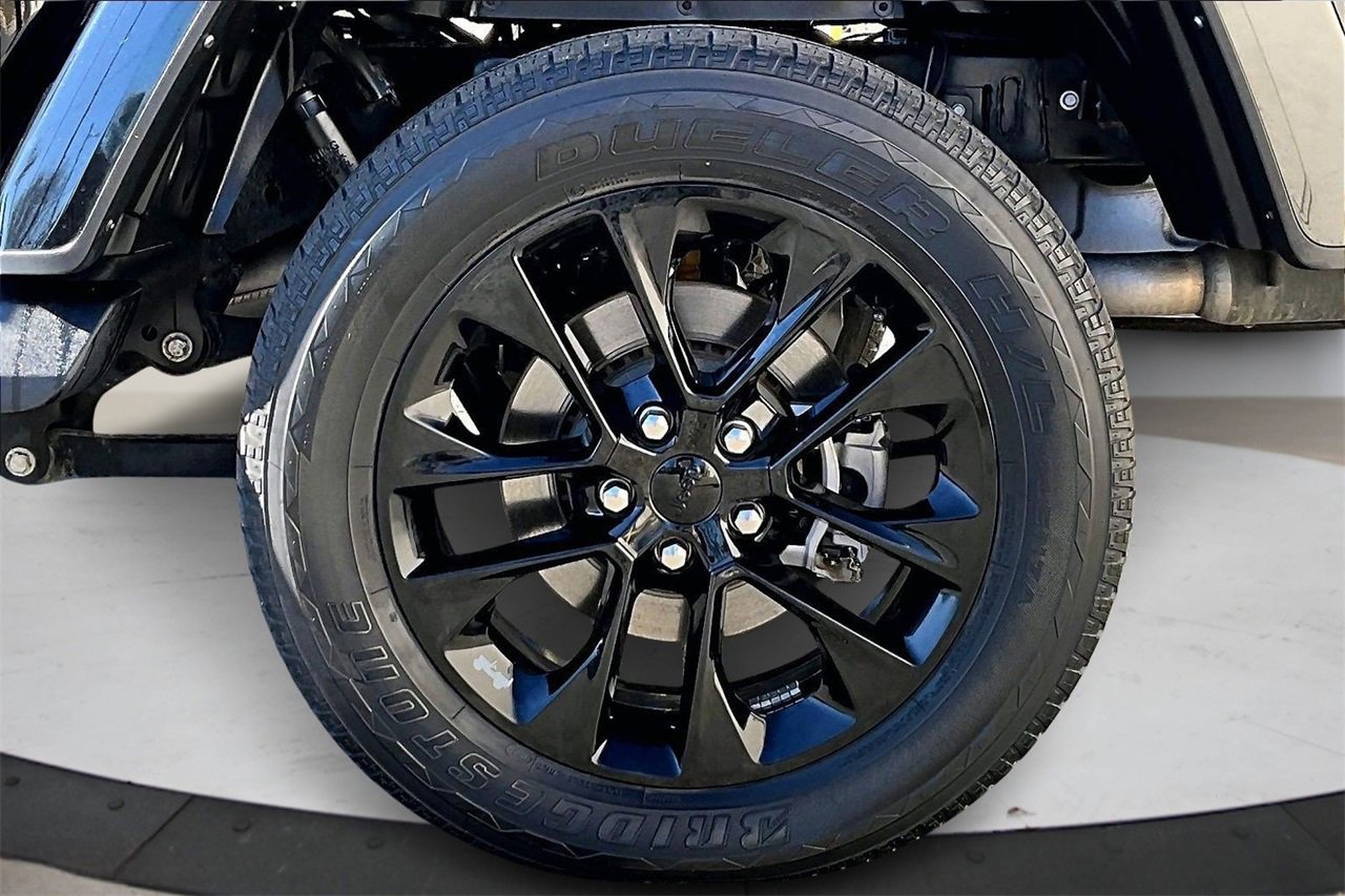 Certified 2021 Jeep Gladiator Overland image 34