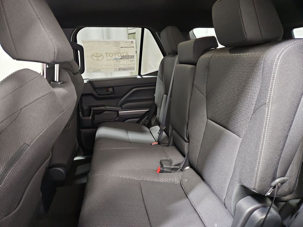 New 2026 Toyota 4Runner SR5 image 18