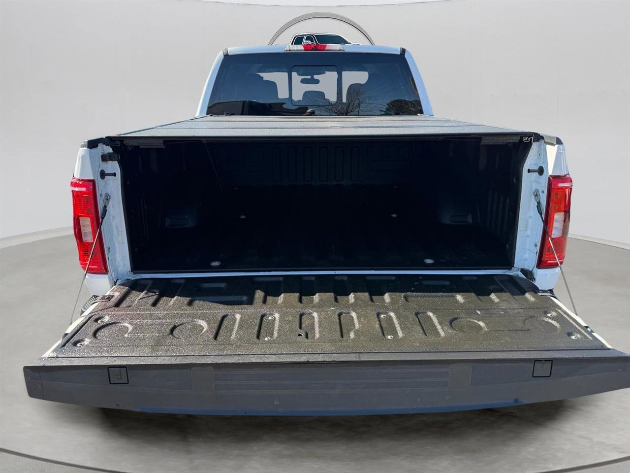 Used 2022 Ford F150 XLT w/ Equipment Group 302A High image 28