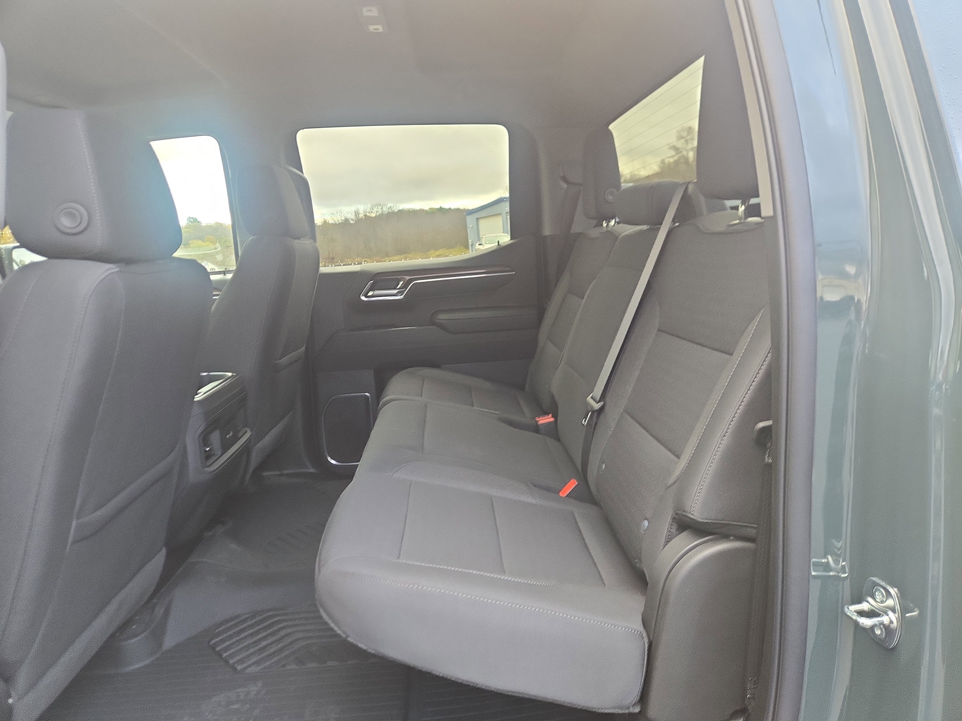 New 2026 Chevrolet Silverado 1500 LT Trail Boss w/ Dark Appearance Package image 13